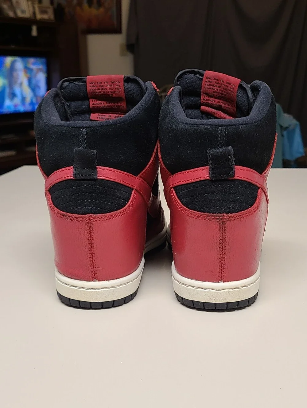 Nike Dunk Sky Hi Essentials Bred hidden wedge skateboard sneakers size 8